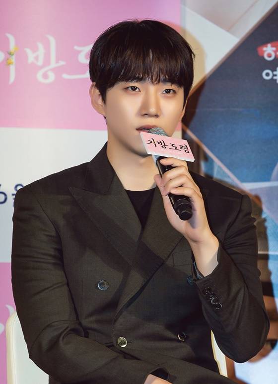 별의 빛 포스터